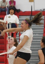 Senior Shawna Dorton